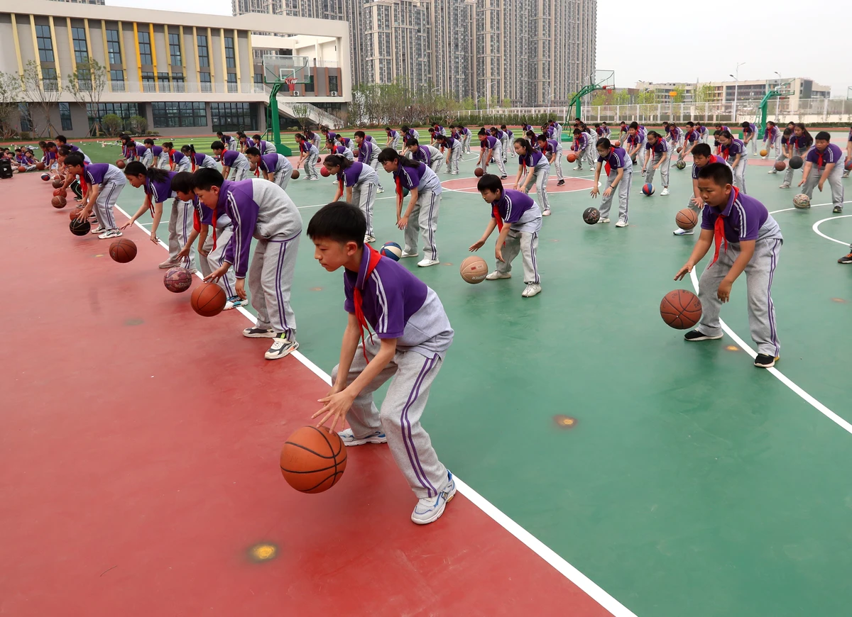 小学阶段篮球训练